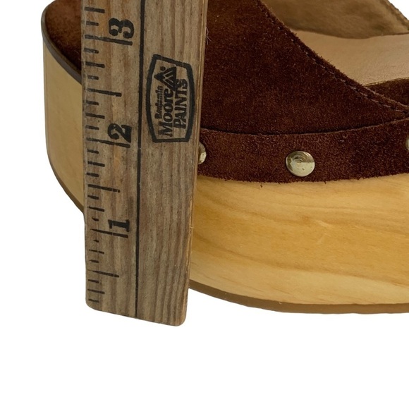 Steve Madden Suede & Wooden Platform Clog Sandals Brass Rivets Adjustable Strap - Picture 11 of 12